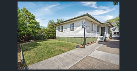 Spacious Home on 607m² in One of Brisbane's Fastest-Growing Suburbs - Photo 3