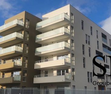 T2 AVEC LOGGIA ET PARKING - Photo 2