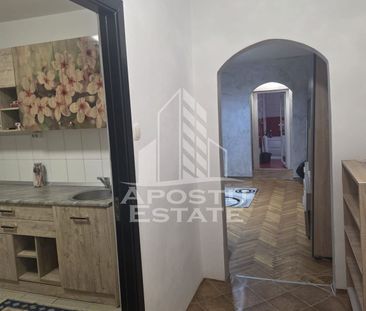 Apartament cu 2 camere de inchiriat-zona Calea Aradului - Photo 2