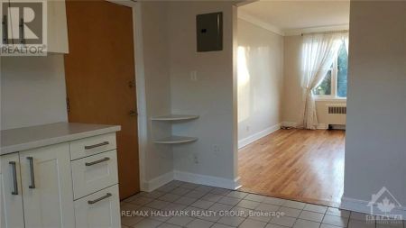 5 - 310 BYRON AVENUE - Photo 4