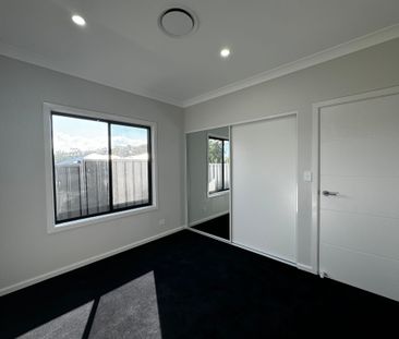 Convenient Living in Morisset - Photo 2