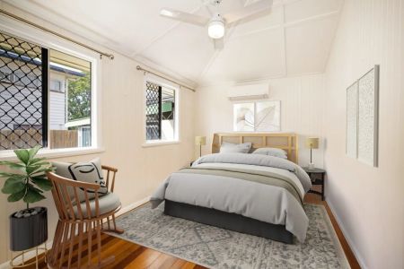 Timeless character, unbeatable location. - Photo 2