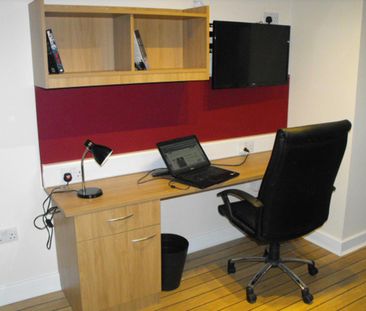 5 bedroom flat to rent - Photo 2