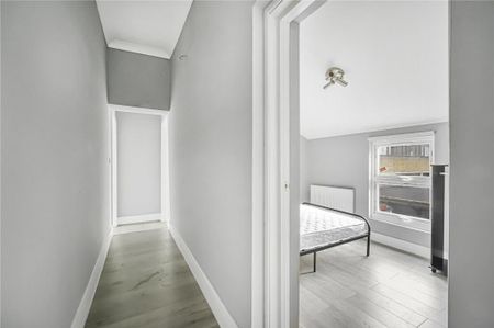 3 Bed Flat, Commerce Road, N22 - Photo 3