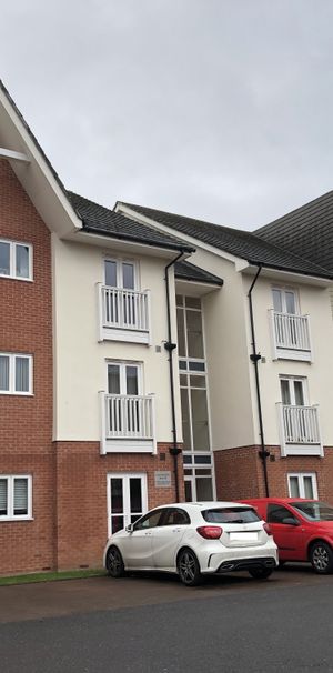 Ellsworth House, Solihull, B92 - Photo 2