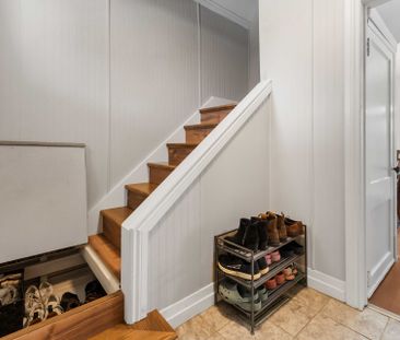 For Lease - 54 Weir Street, Hamilton, Ontario - Photo 3