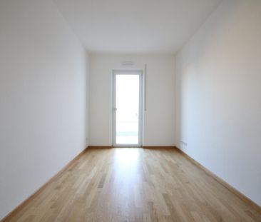 Familienfreundliche 4-Zimmer-Wohnung mit Dachterrasse - Photo 5