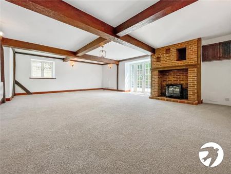 3 bedroom detached house to rent - Photo 4