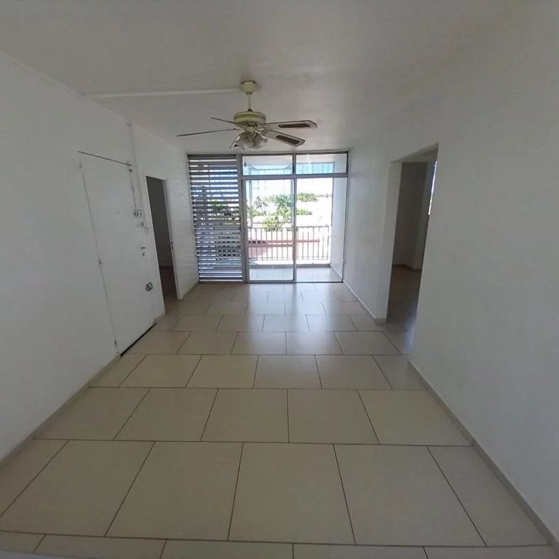 Appartement Les Abymes 4 pièce(s) 65 m2 - Photo 1