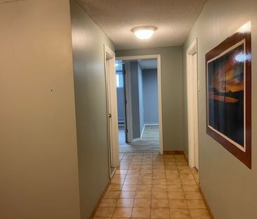 For Lease - 65 Exbury Road Unit# Lower, Toronto, Ontario - Photo 2