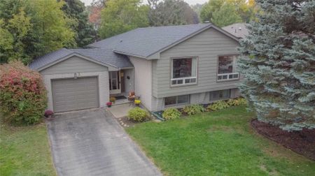 For Lease - 3 Highcroft Road, Barrie, Ontario - Photo 4