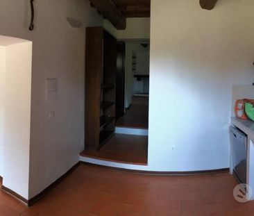 Rustico / Casale di 130 m² con più di 5 locali a B - Photo 1