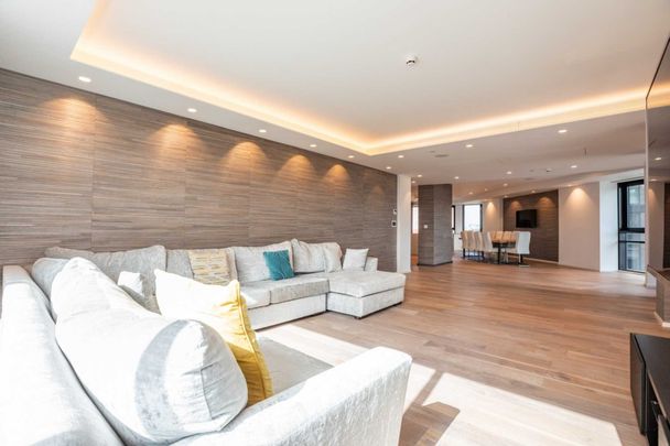 City Suites, Chapel Street, Manchester - Photo 1