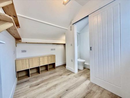 Studio to rent - Photo 5