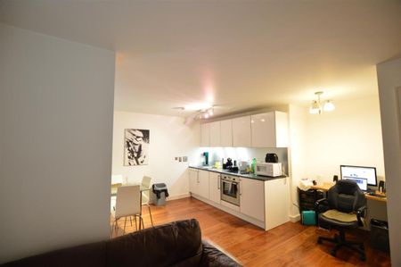 Mosaic Apartment, 26 High Street, Slough - Photo 2