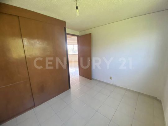 Departamento en Renta en Real de las Lomas, Atizapán de Zaragoza. - Photo 1