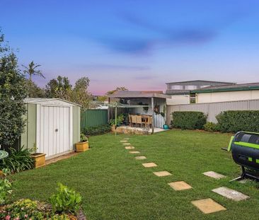 SPACIOUS FOUR BEDROOM HOME IN A PEACEFUL CUL-DEL-SAC - Photo 1