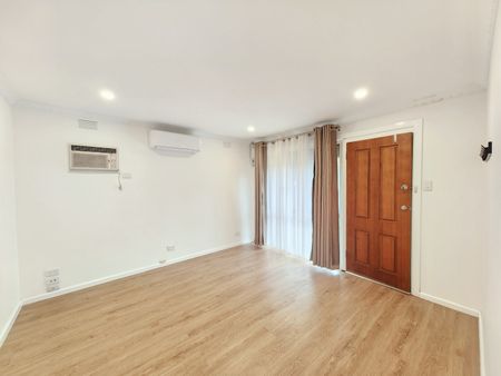 9/2 Thomas Street, Clayton VIC 3168 - House For Rent | Domain - Photo 2