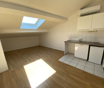 Apartment - Photo 2