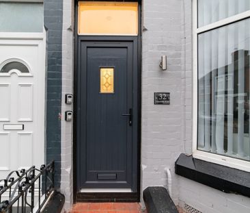 Room in a Shared House, Denebank Road, L4 - Photo 3