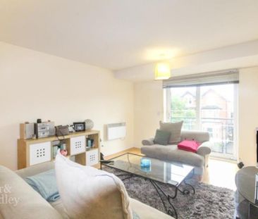 2 bedroom apartment to rent - Photo 2