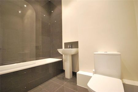 1 bedroom flat in Chalk Farm - Photo 3