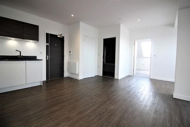 1 bedroom apartment to rent - Photo 1