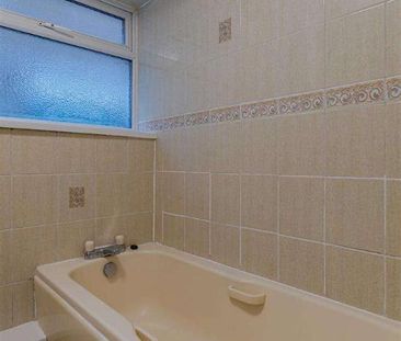 Greenfield Avenue, Pontcanna, CF11 - Photo 2