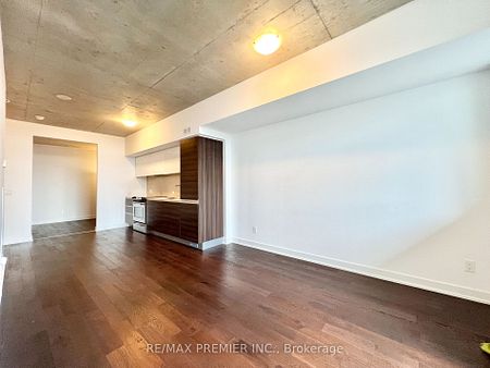 Carlaw Lofts 1190 , #826 - Photo 4