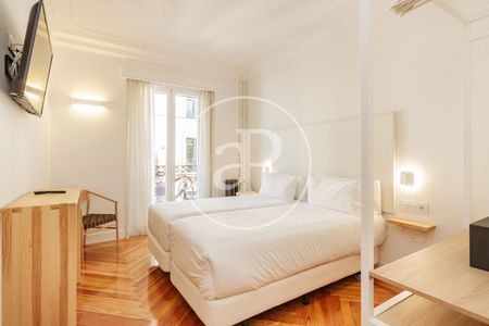 Flat for rent in Sol (Madrid) - Photo 3