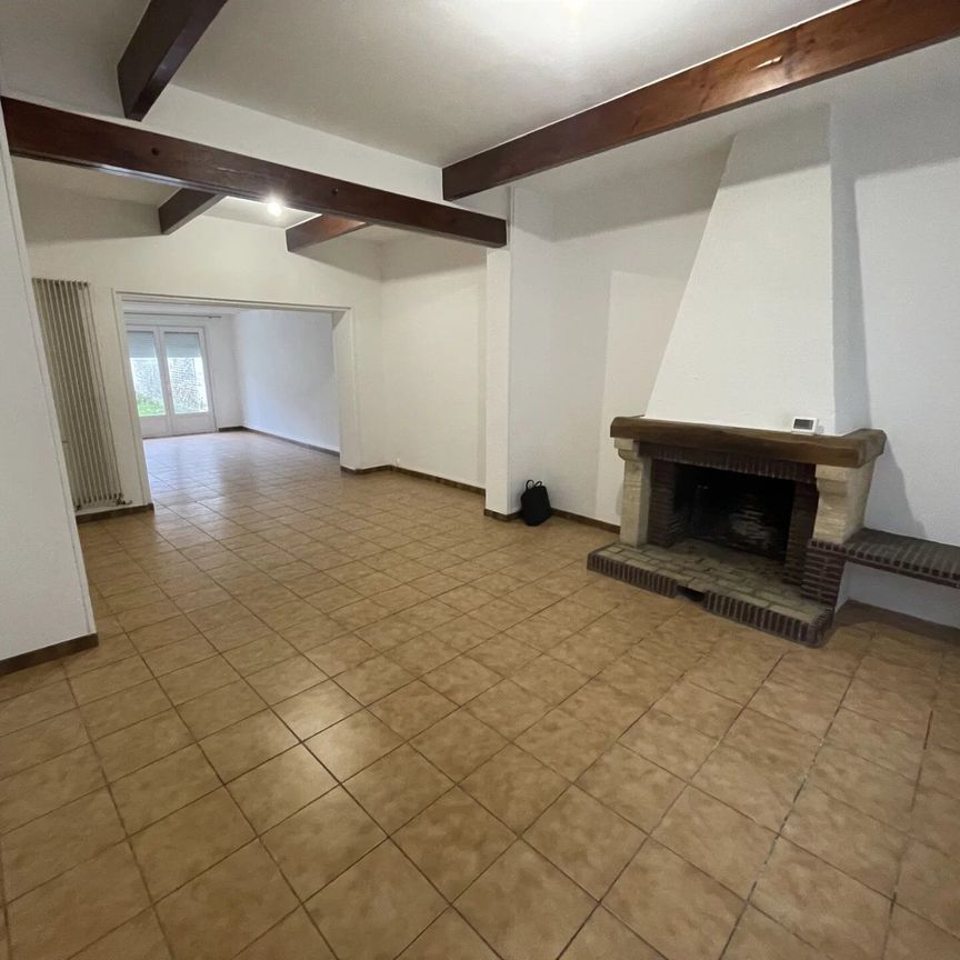 Location Maison 4 pièces 93 m2 à Saint-Quentin - Photo 1