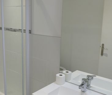 APPARTEMENT T2 NON MEUBLÉ - CENTRE VILLE - Photo 3