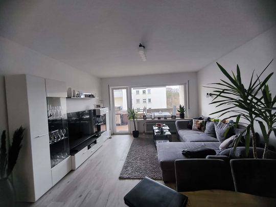 Schöne 3-Zimmer-Wohnung mit großzügiger Loggia - Foto 1