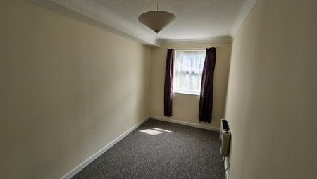 2 bedroom ground floor flat to rent - Photo 4