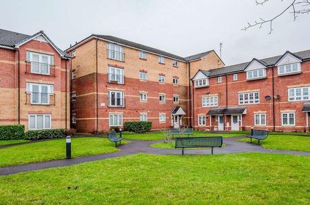 Hatherton Court, Worsley, Manchester, M28 - Photo 3