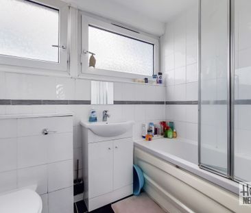 Consort Road - Photo 6