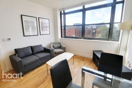 1 bedroom apartment to rent - Photo 2
