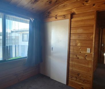 Warm & Welcoming Lockwood Home in Fairy Springs - Photo 3