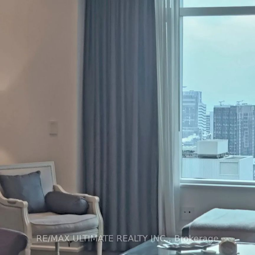 311 Bay Street #4306 - Photo 1