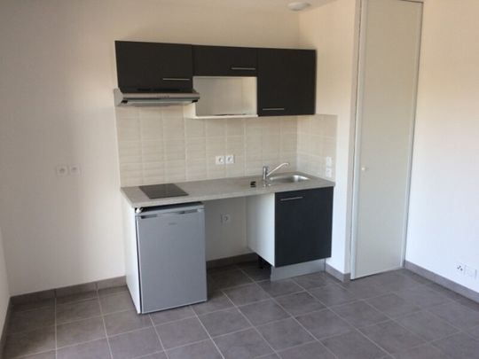Location Appartement 1 pièce 27m² BISCARROSSE 40600 - Photo 1