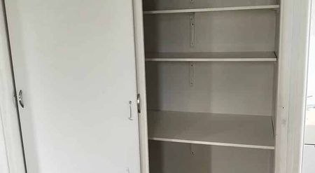 Papakura 4 bedroom - Photo 2