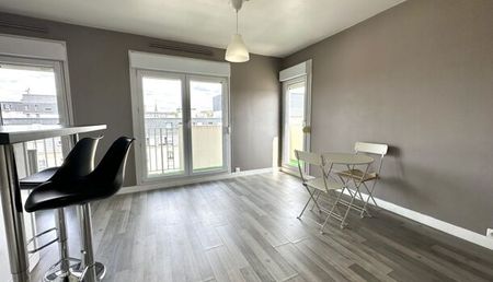 Appartement 1 pièces 34m2 REIMS 569 euros - Photo 3