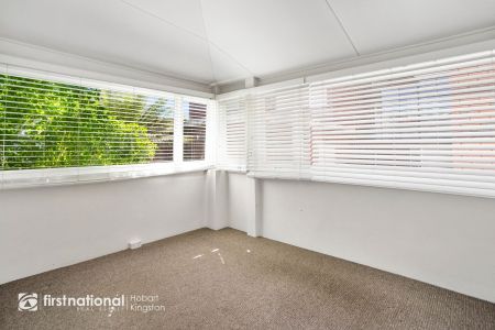 2/88 Regent Street, 7005, Sandy Bay Tas - Photo 3