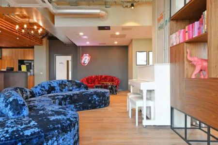 Gold Studio - Photo 4