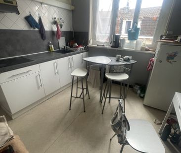Location Appartement 2 pièces 35m² LILLE 59000 - Photo 2