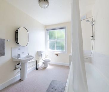 Fortess Road, London - Photo 6