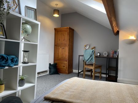 49 Crompton Street - Photo 3