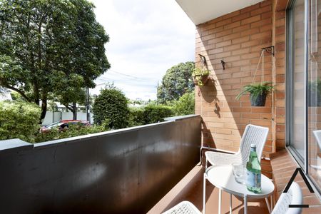 2/28 Elm Street, Hawthorn VIC 3122 - Apartment For Rent | Domain - Photo 5