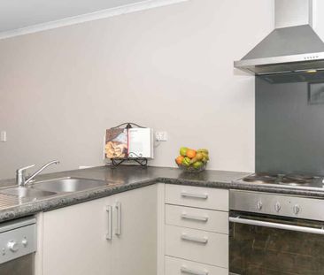 Modern Townhouse - Photo 1