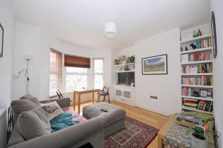 2 bedroom flat to rent - Photo 3